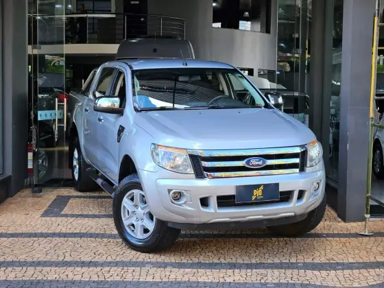 FORD RANGER 2.5 XLT 4X2 CD 16V FLEX 4P MANUAL