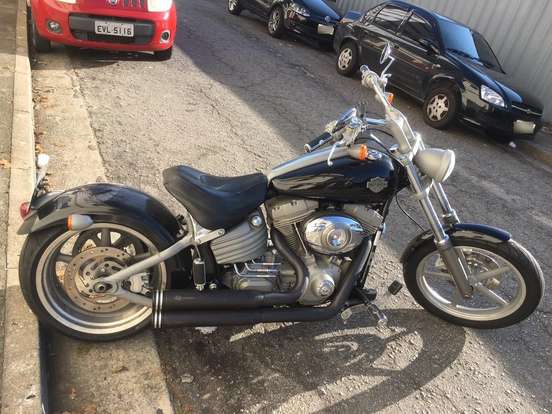 HARLEY-DAVIDSON-SOFTAIL ROCKER-2009