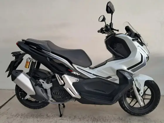 HONDA ADV 