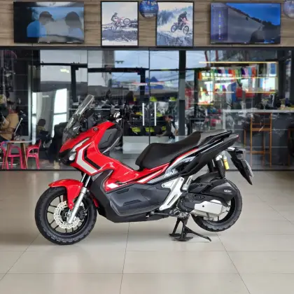 HONDA ADV 