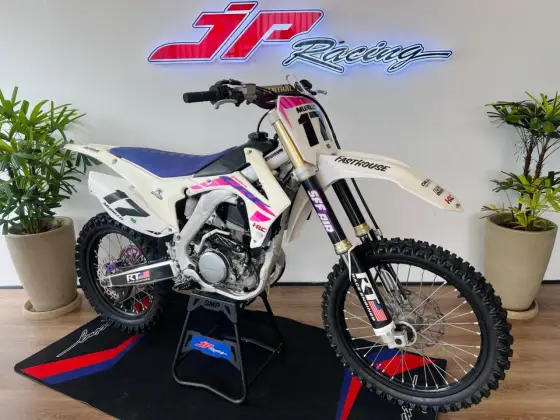 HONDA CRF 250R HONDA CRF 250R