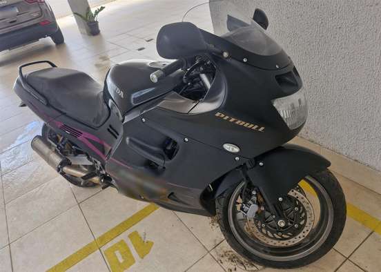 HONDA-CBR 1000F-1992