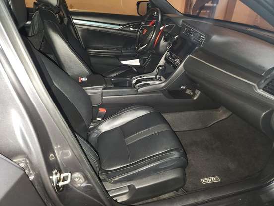 HONDA-CIVIC-2018