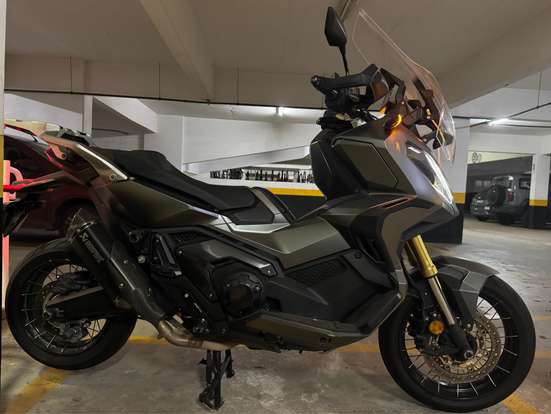 HONDA-X-ADV-2023