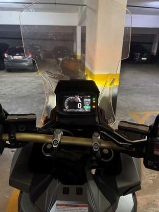 HONDA-X-ADV-2023