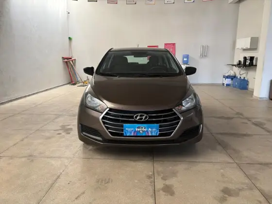 HYUNDAI HB20 1.0 5 ANOS 12V FLEX 4P MANUAL