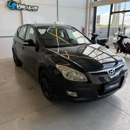 HYUNDAI I30 2.0 MPI 16V GASOLINA 4P AUTOMÁTICO HYUNDAI I30 2.0 MPI 16V GASOLINA 4P AUTOMÁTICO