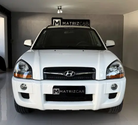 HYUNDAI TUCSON 2.0 MPFI GLS TOP 16V 143CV 2WD FLEX 4P AUTOMÁTICO