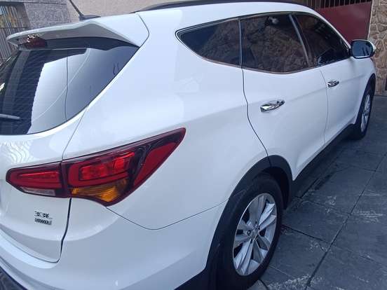 HYUNDAI-SANTA FÉ-3.3 MPFI 4X4 7 LUGARES V6 270CV GASOLINA 4P AUTOMÁTICO HYUNDAI-SANTA FÉ-2017