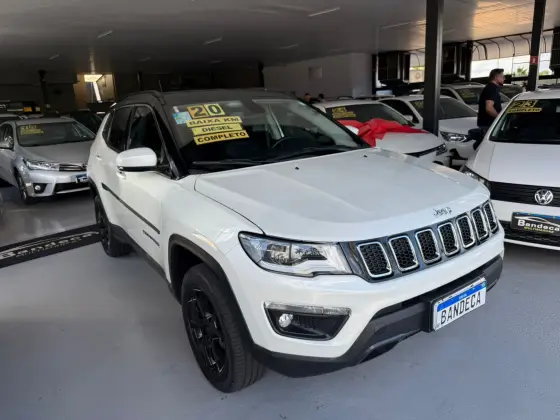 JEEP COMPASS 2.0 16V DIESEL LONGITUDE 4X4 AUTOMÁTICO JEEP COMPASS 2.0 16V DIESEL LONGITUDE 4X4 AUTOMÁTICO