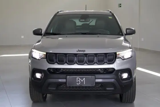 JEEP COMPASS 2.0 TD350 TURBO DIESEL LONGITUDE AT9 JEEP COMPASS 2.0 TD350 TURBO DIESEL LONGITUDE AT9