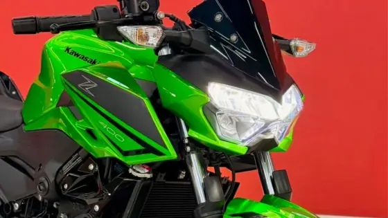 KAWASAKI Z400 KAWASAKI Z400
