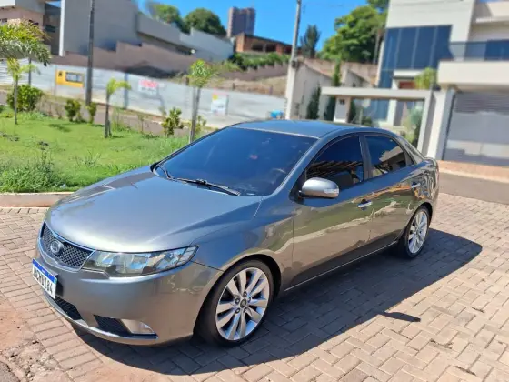KIA CERATO 1.6 SX2 16V GASOLINA 4P AUTOMÁTICO
