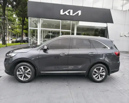 KIA SORENTO 2.4 16V GASOLINA EX 7L AUTOMÁTICO