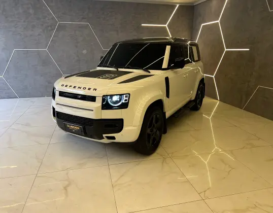 LAND ROVER DEFENDER 2.0 P300 GASOLINA 110 SE AWD AUTOMÁTICO