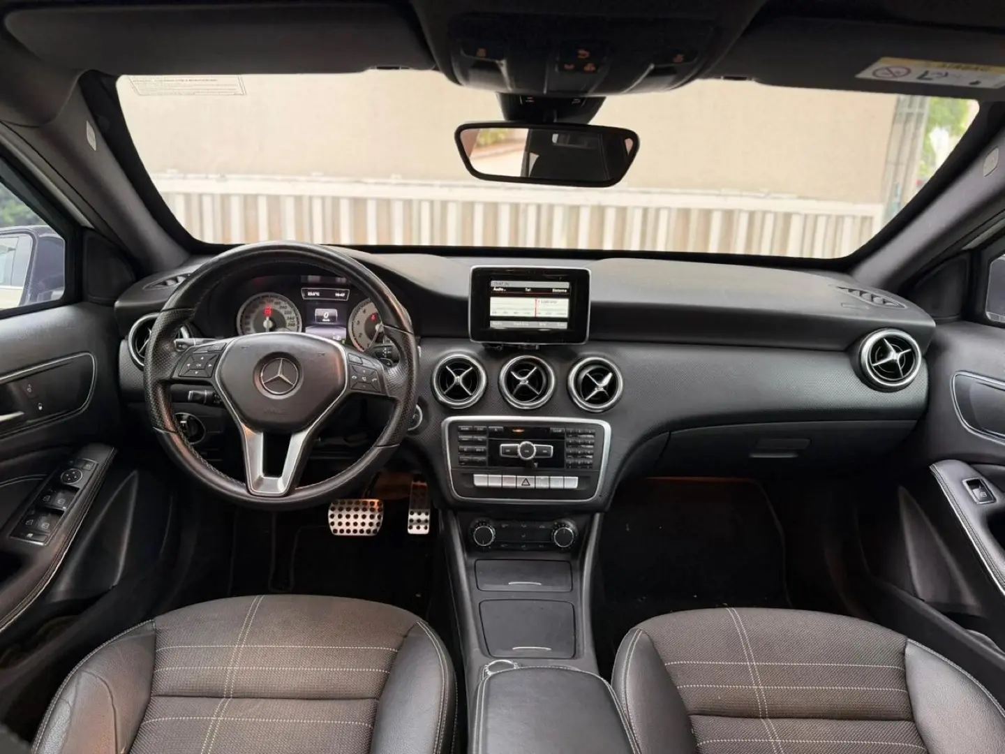 Mercedes-Benz A200 - Foto 6