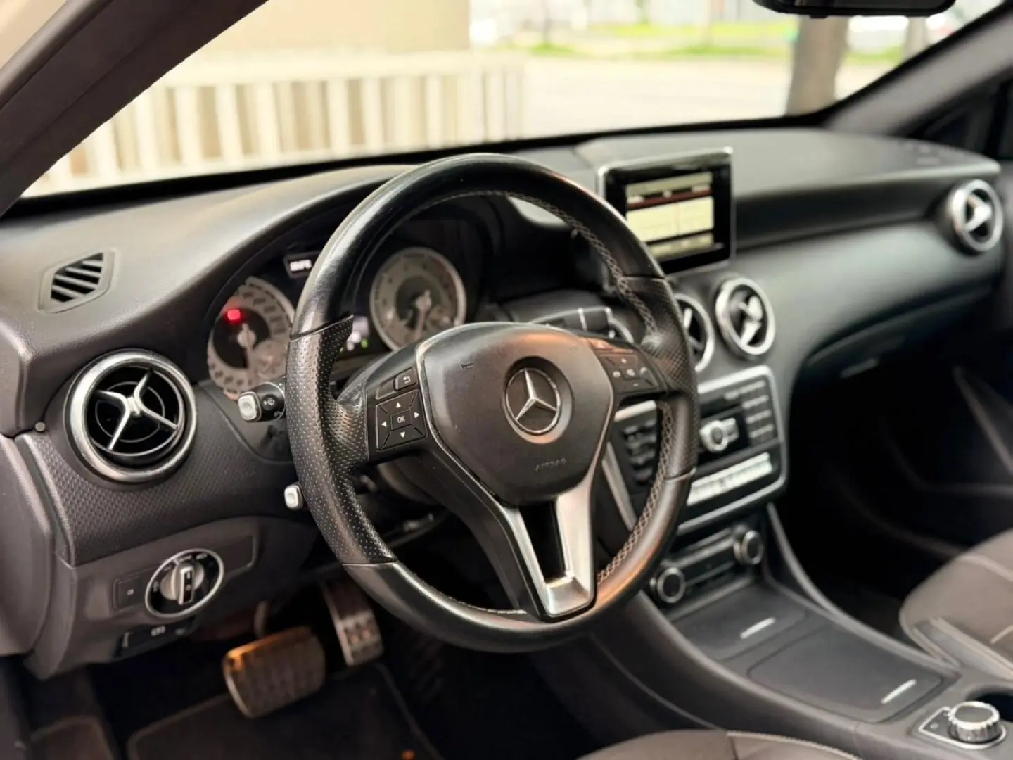 Mercedes-Benz A200 - Foto 8