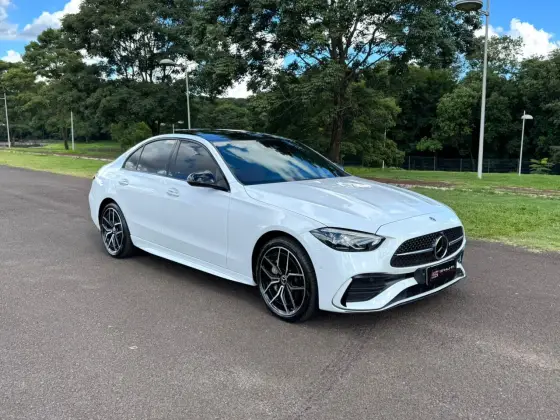 MERCEDES-BENZ C 300 2.0 EQ BOOST HÍBRIDO AMG LINE 9G-TRONIC