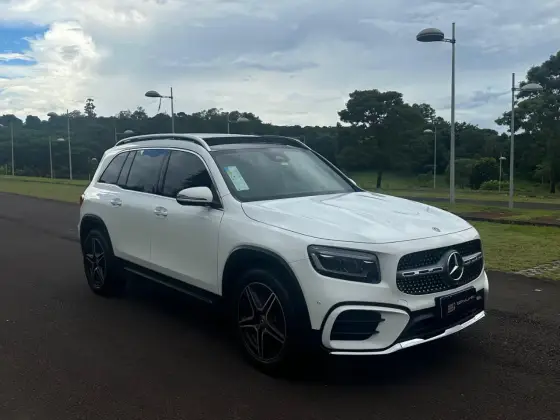 MERCEDES-BENZ GLB 220 2.0 MHEV AMG LINE 4MATIC 8G-DCT