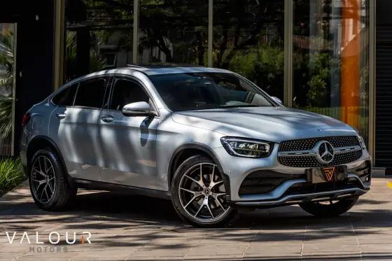 MERCEDES-BENZ GLC 300 2.0 CGI GASOLINA COUPÉ AMG LINE 4MATIC 9G-TRONIC