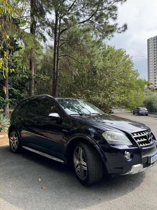 MERCEDES-BENZ-ML 63 AMG-6.2 V8 32V GASOLINA 4P AUTOMÁTICO MERCEDES-BENZ-ML 63 AMG-2008