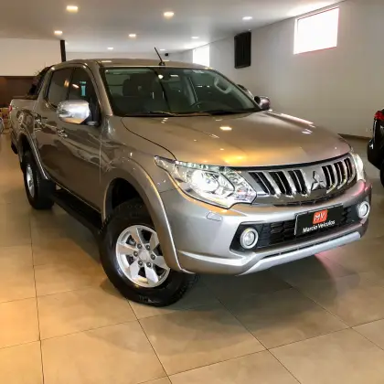 MITSUBISHI L200 TRITON 2.4 16V TURBO DIESEL SPORT HPE TOP CD 4P 4X4 AUTOMÁTICO