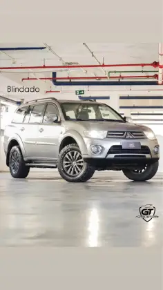 MITSUBISHI PAJERO DAKAR 3.2 HPE 4X4 7 LUGARES 16V TURBO INTERCOOLER DIESEL 4P AUTOMÁTICO