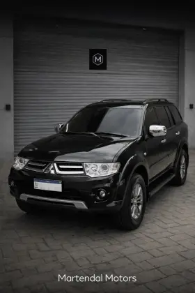 MITSUBISHI PAJERO DAKAR 3.5 HPE 7 LUGARES 4X4 V6 24V FLEX 4P AUTOMÁTICO