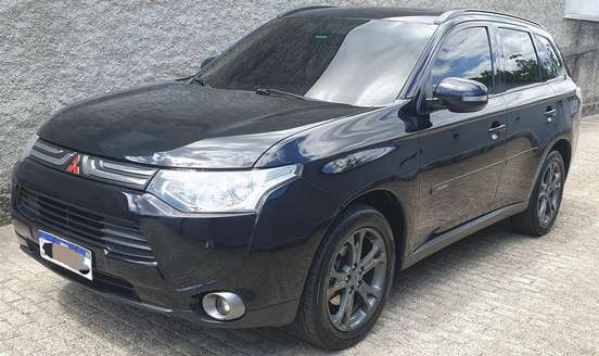 MITSUBISHI-OUTLANDER-2.0 16V GASOLINA 4P AUTOMÁTICO MITSUBISHI-OUTLANDER-2014