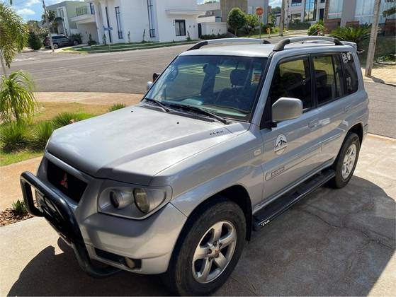 MITSUBISHI PAJERO TR4 2.0 4X4 16V FLEX 4P MANUAL