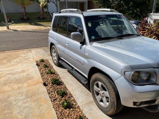 MITSUBISHI-PAJERO TR4-2009