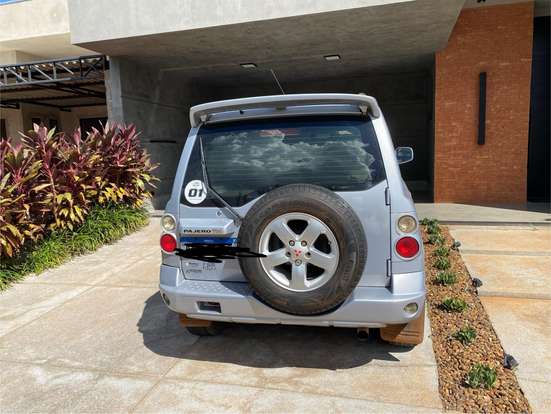 MITSUBISHI-PAJERO TR4-2009