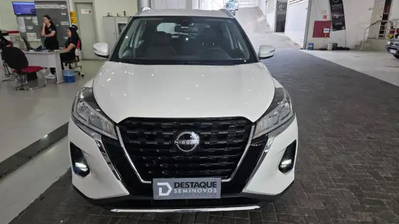 NISSAN KICKS PLAY 1.6 16V FLEXSTART ADVANCE PLUS XTRONIC NISSAN KICKS PLAY 1.6 16V FLEXSTART ADVANCE PLUS XTRONIC