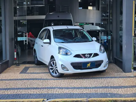 NISSAN MARCH 1.6 SL 16V FLEX 4P MANUAL