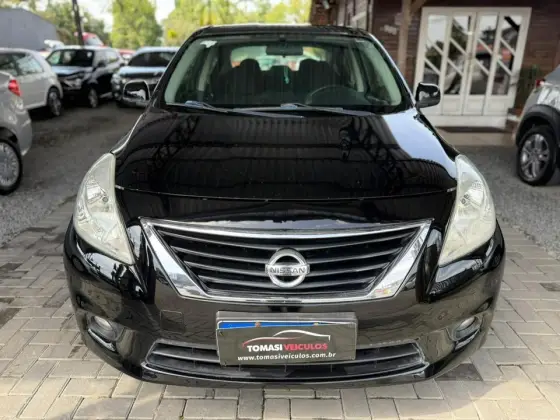 NISSAN VERSA 1.6 16V FLEX SL 4P MANUAL NISSAN VERSA 1.6 16V FLEX SL 4P MANUAL