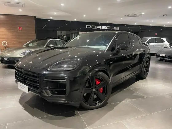 PORSCHE CAYENNE 4.0 V8 E-HYBRID TURBO COUPÉ AWD TIPTRONIC S