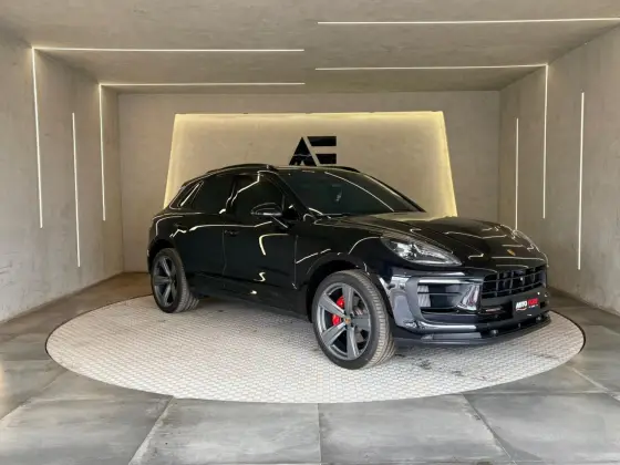 PORSCHE MACAN TURBO ELÉTRICO