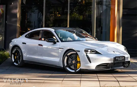 PORSCHE TAYCAN TURBO S ELÉTRICO