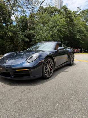 PORSCHE-911-2021