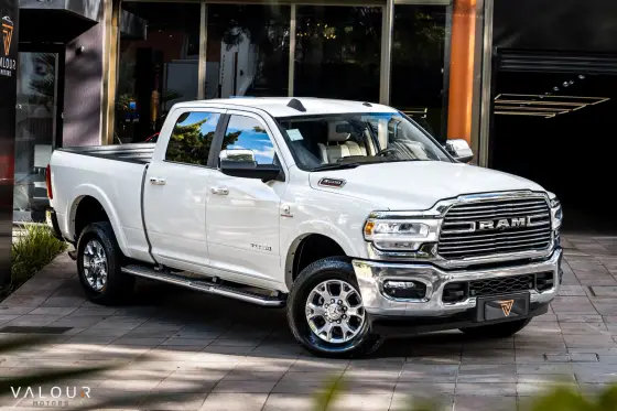 RAM 3500 6.7 I6 TURBO DIESEL LARAMIE CD 4X4 AUTOMÁTICO