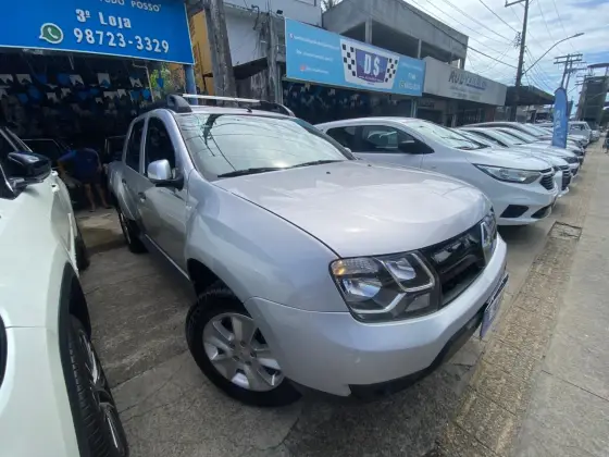 RENAULT DUSTER OROCH 1.6 16V SCE FLEX EXPRESSION MANUAL RENAULT DUSTER OROCH 1.6 16V SCE FLEX EXPRESSION MANUAL