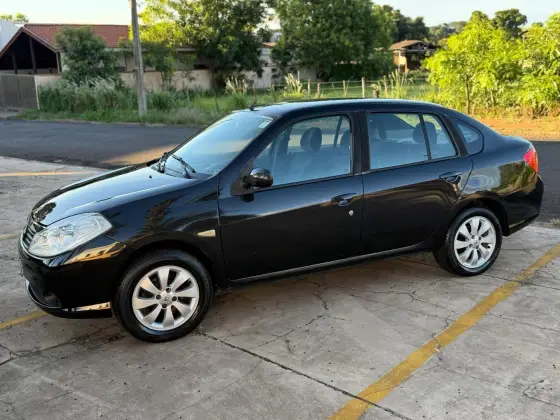 RENAULT SYMBOL 1.6 EXPRESSION 8V FLEX 4P MANUAL