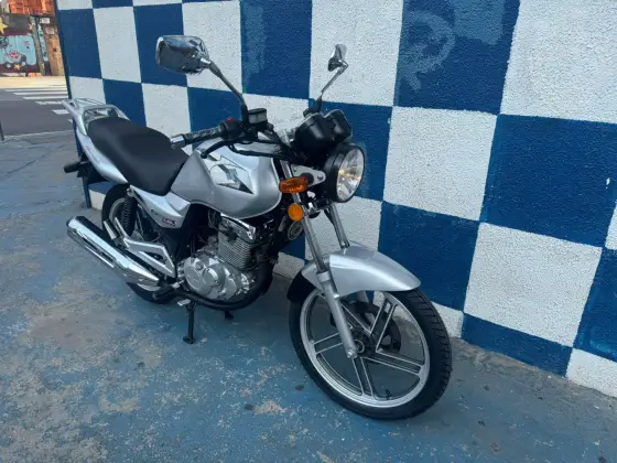 SUZUKI GSR 150i 