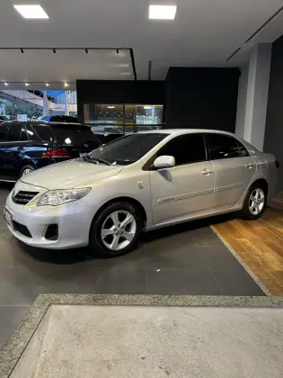 TOYOTA COROLLA 1.8 GLI 16V FLEX 4P AUTOMÁTICO