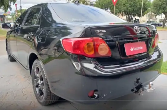 TOYOTA-COROLLA-2010