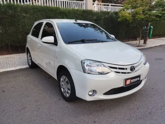 TOYOTA ETIOS 1.3 X 16V FLEX 4P MANUAL