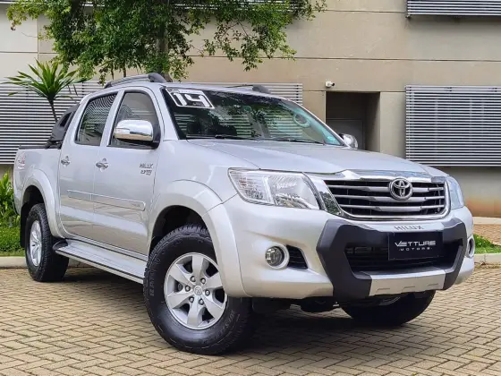 TOYOTA HILUX 2.7 SRV 4X4 CD 16V FLEX 4P AUTOMÁTICO