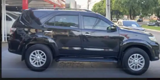 TOYOTA-HILUX-2013