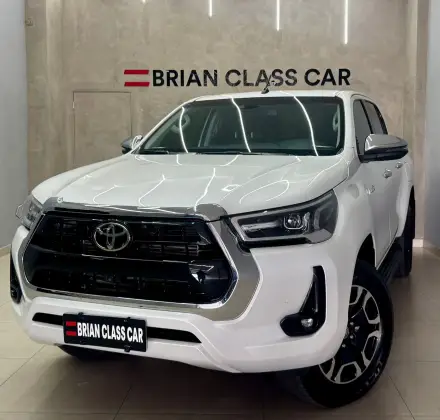 TOYOTA HILUX 2.8 D-4D TURBO DIESEL CD SRX 4X4 AUTOMÁTICO