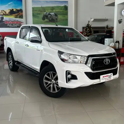 TOYOTA HILUX 2.8 SRV 4X4 CD 16V DIESEL 4P AUTOMÁTICO